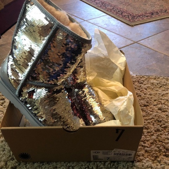 Silver Sparkly Uggs - Picture 3 of 5